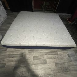 king mattress prime memory