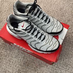 Air Max Plus Photon 10