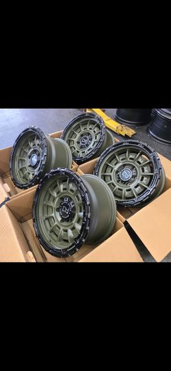 17" BLACK RHINO rims 17x9 -12 offset Olive Green color