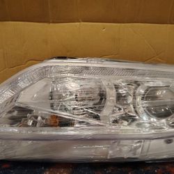 2010-2012 Ford Fusion Aftermarket Headlights 