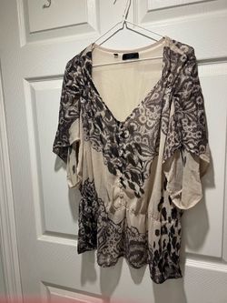 Women’s shirt