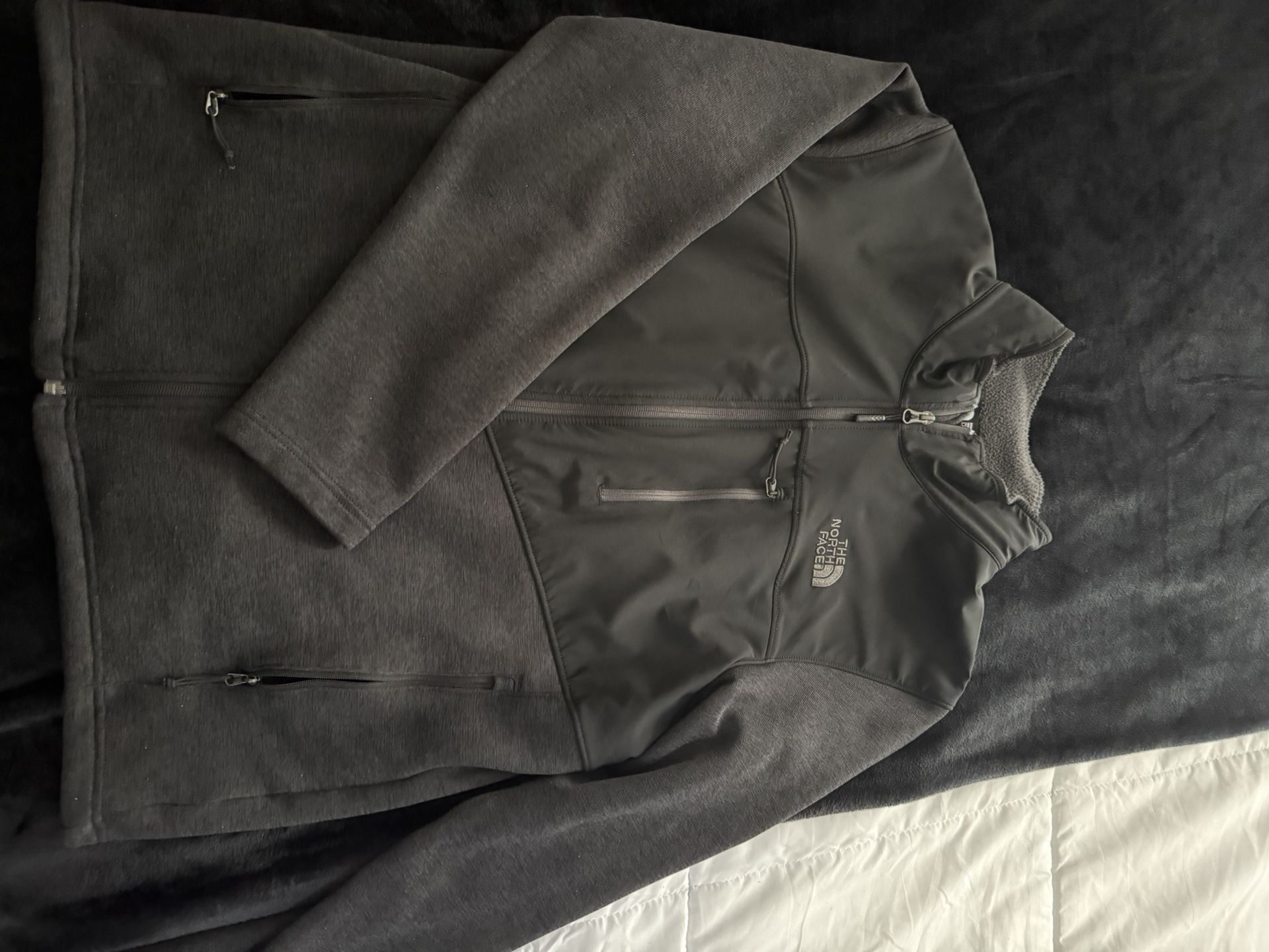 Men’s North Face Jacket