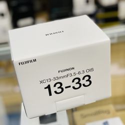 Fujifilm XC 13-33mm F3.5-6.3 OIS 