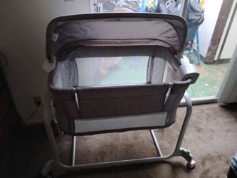 Ingenuity Baby Bassinet