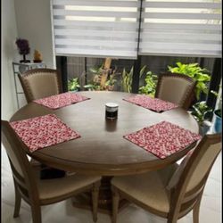 Haddle  Light Tone Round Table And Chairs