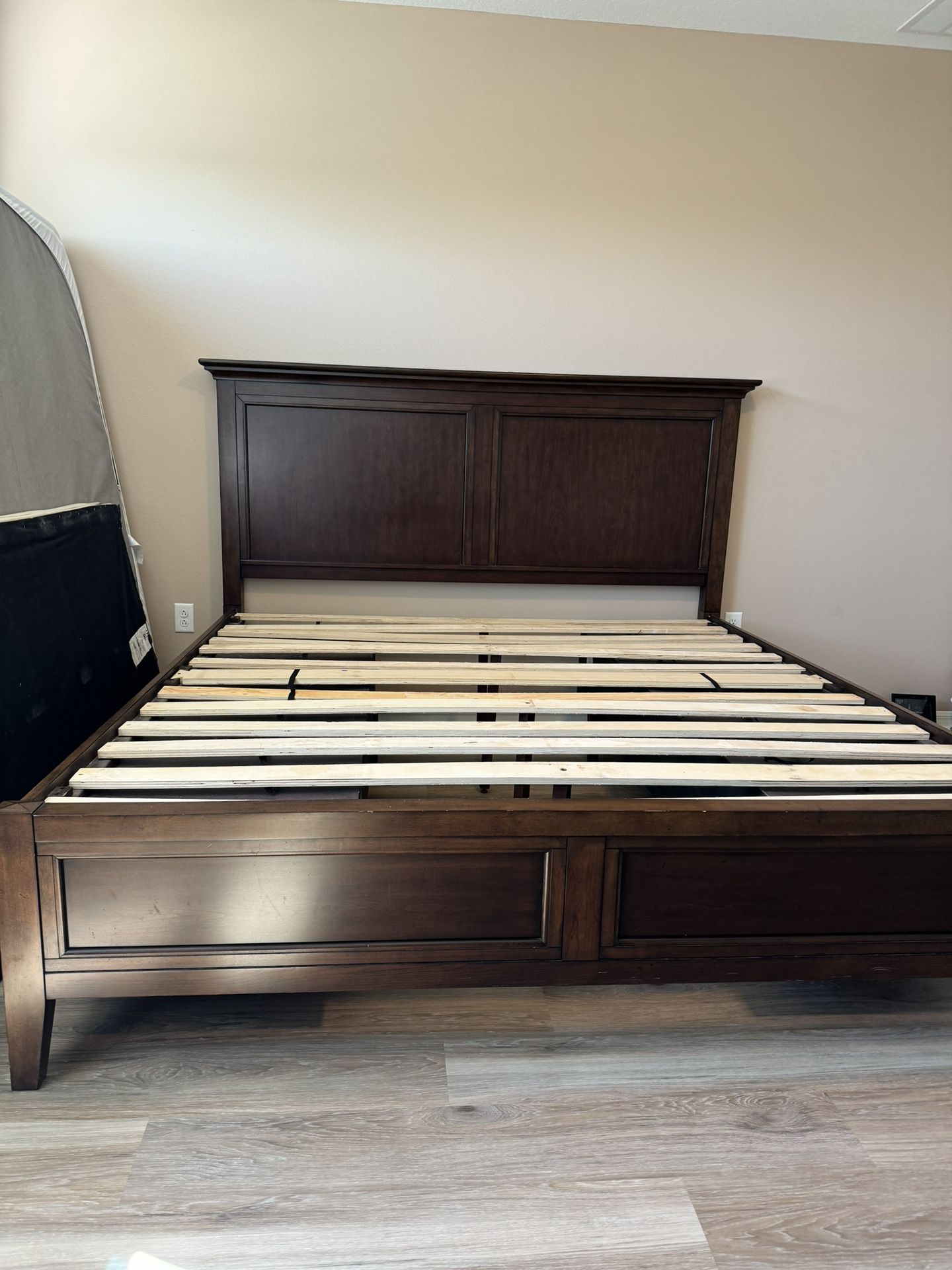 King Size Storage Bed With 6 Drawers