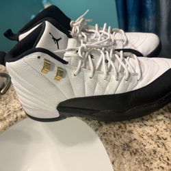 Jordan 12 Taxis