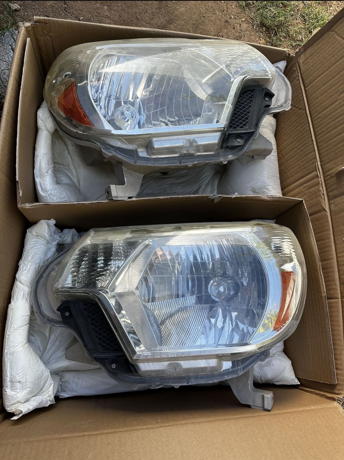 Tacoma Headlights