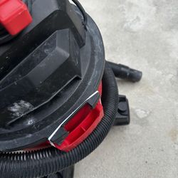 Bauer Shop Vac (Wet Or Dry) 