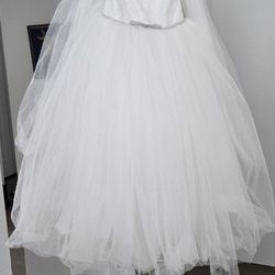 Adorable White Wedding Dress for Young Girl (Size 3T, Almost 4)