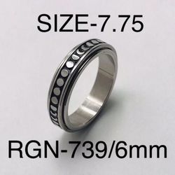 Stainless Steel Moon Carved Spinner Ring Band For Men & Women with: RGN-739/Size-7.75