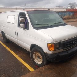 2003 Ford Van