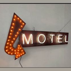 Large MOTEL Neon with Flashing Arrow