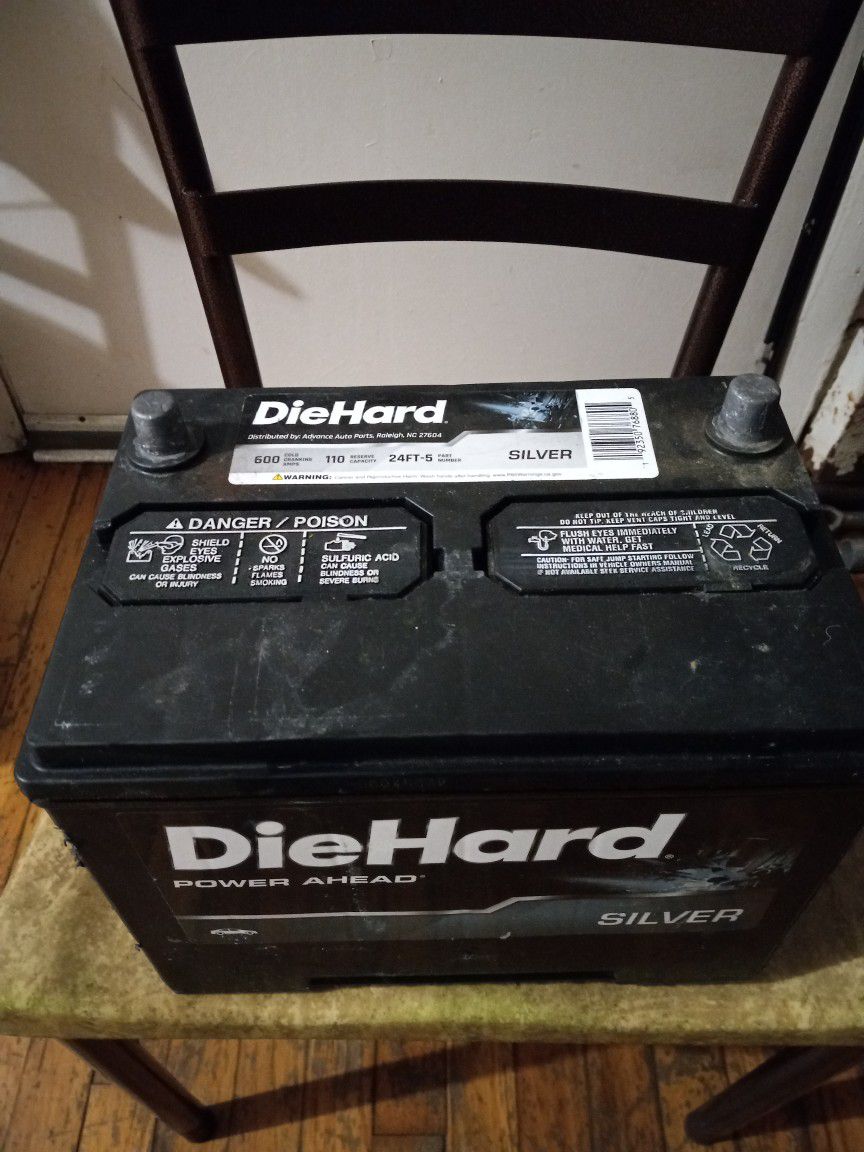 DieHard Silver Battery, Group Size 24, 600 CCA  04/20