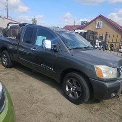 2005 Nissan Titan