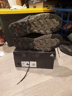 Adidas Ax2r Mid Gtx Size 13 Short