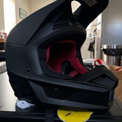 Fox Dirtbike Helmet 