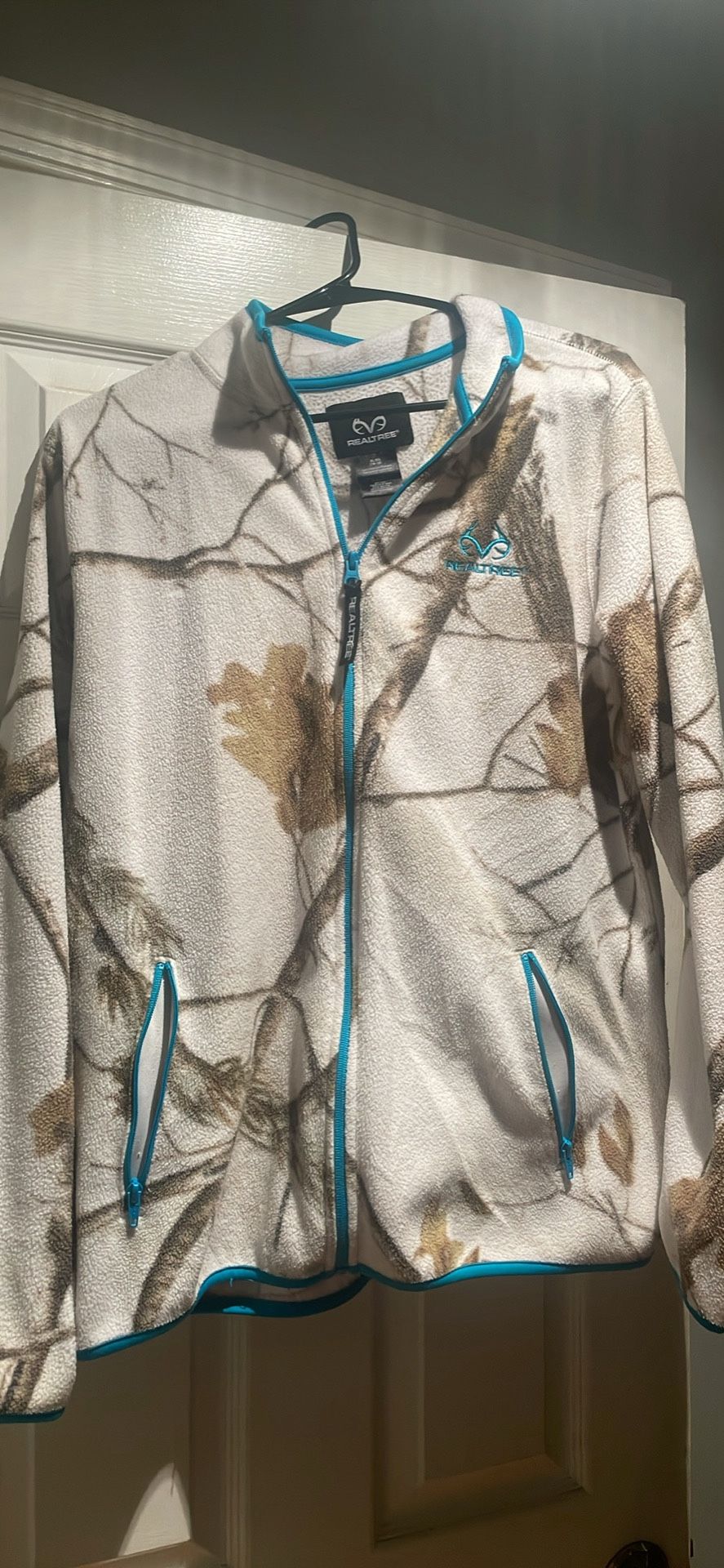 Realtree Fleece Camo Zip Women’s Medium Jacket Size (16-18)