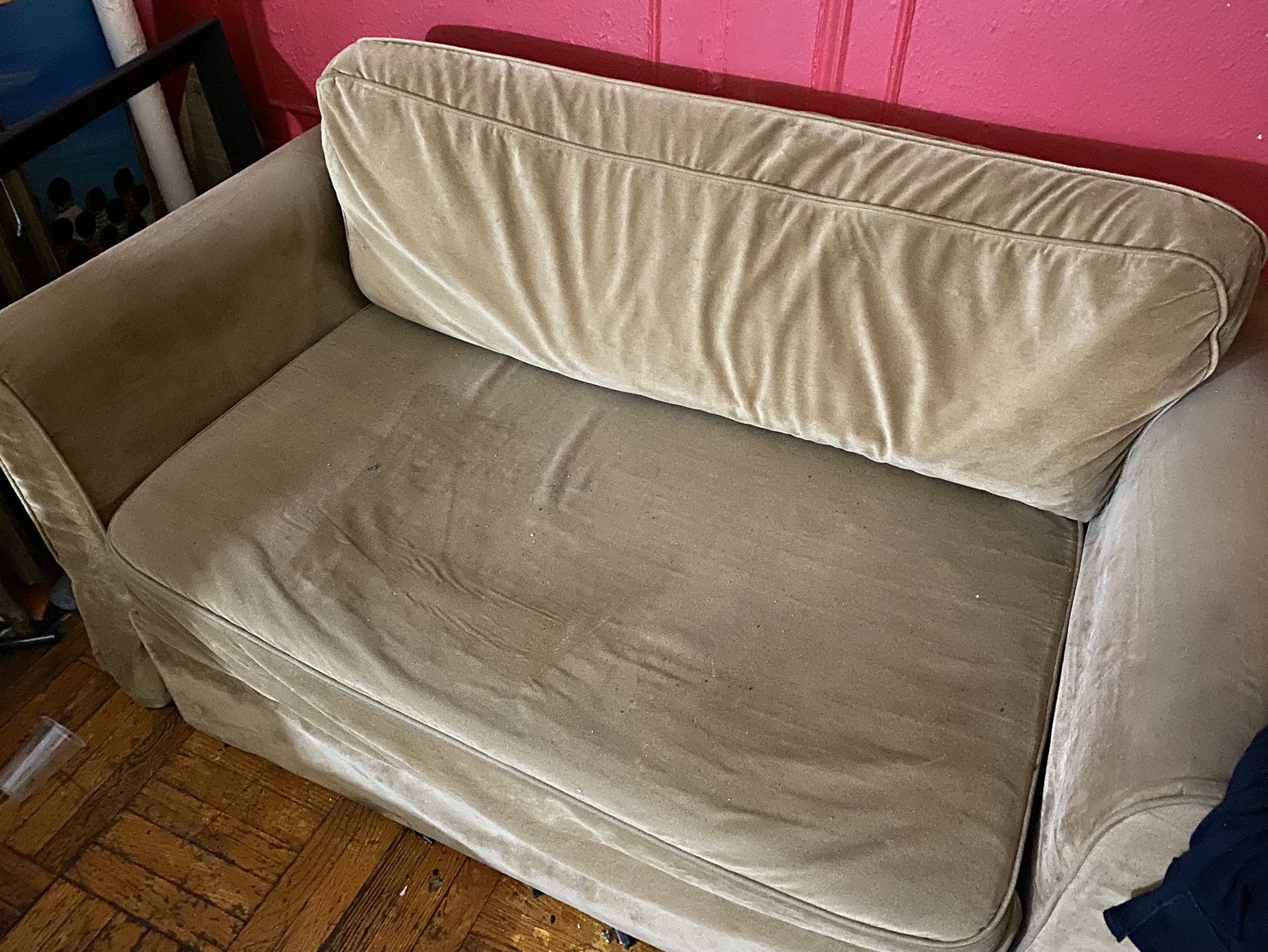 Small Couch With A Pull Out Bed Underneath