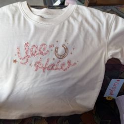 Cat & Jack branded graphic t-shirt features a sequined "Yee Haw" design with a horseshoe graphic. Size 5T