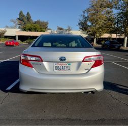 2014 Toyota Camry Hybrid