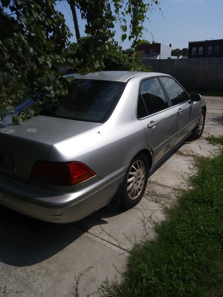 98 Acura RL FOR PARTS ONLY!!!!!!