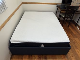 Full Sized Bed