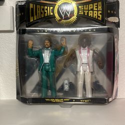 WWE Classics Action Figure Set