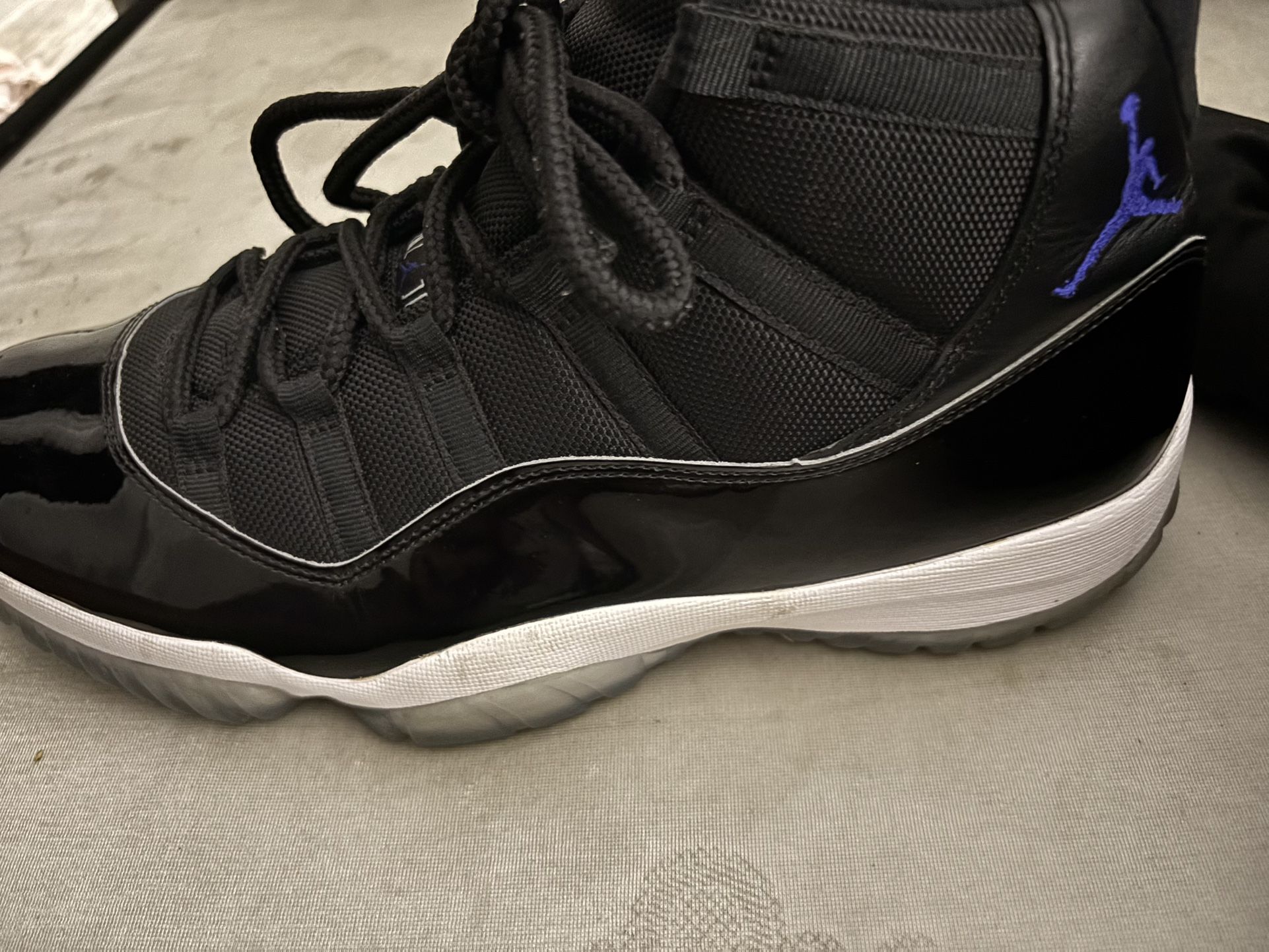 Jordan 11 Retro Space Jam(2016)