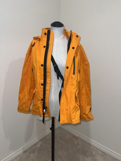 Nike Women’s Jacket Utility