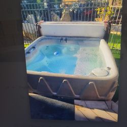AquaRest Spa Hot Tub