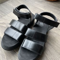 Like New: Vans Colfax Black Sandals - Women’s 5.5