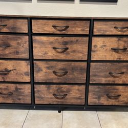Brand New Dresser 32Hx55Lx12W