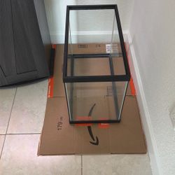 20 Gallon Fish Tank