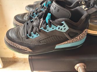 Kids Air Jordan’s, Nike Air max 270’s