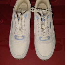 Reebok Drive Tennis Shoes