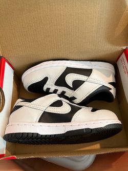 Nike sneakers boys or girls