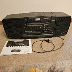VINTAGE JVC SUPER-BASS HORN CD PORTABLE SYSTEM PC-X95