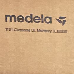 Medela Breast Pump Set-BRAND NEW 