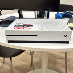 Xbox One S 1TB