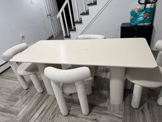 White Dining Table and Chair Set