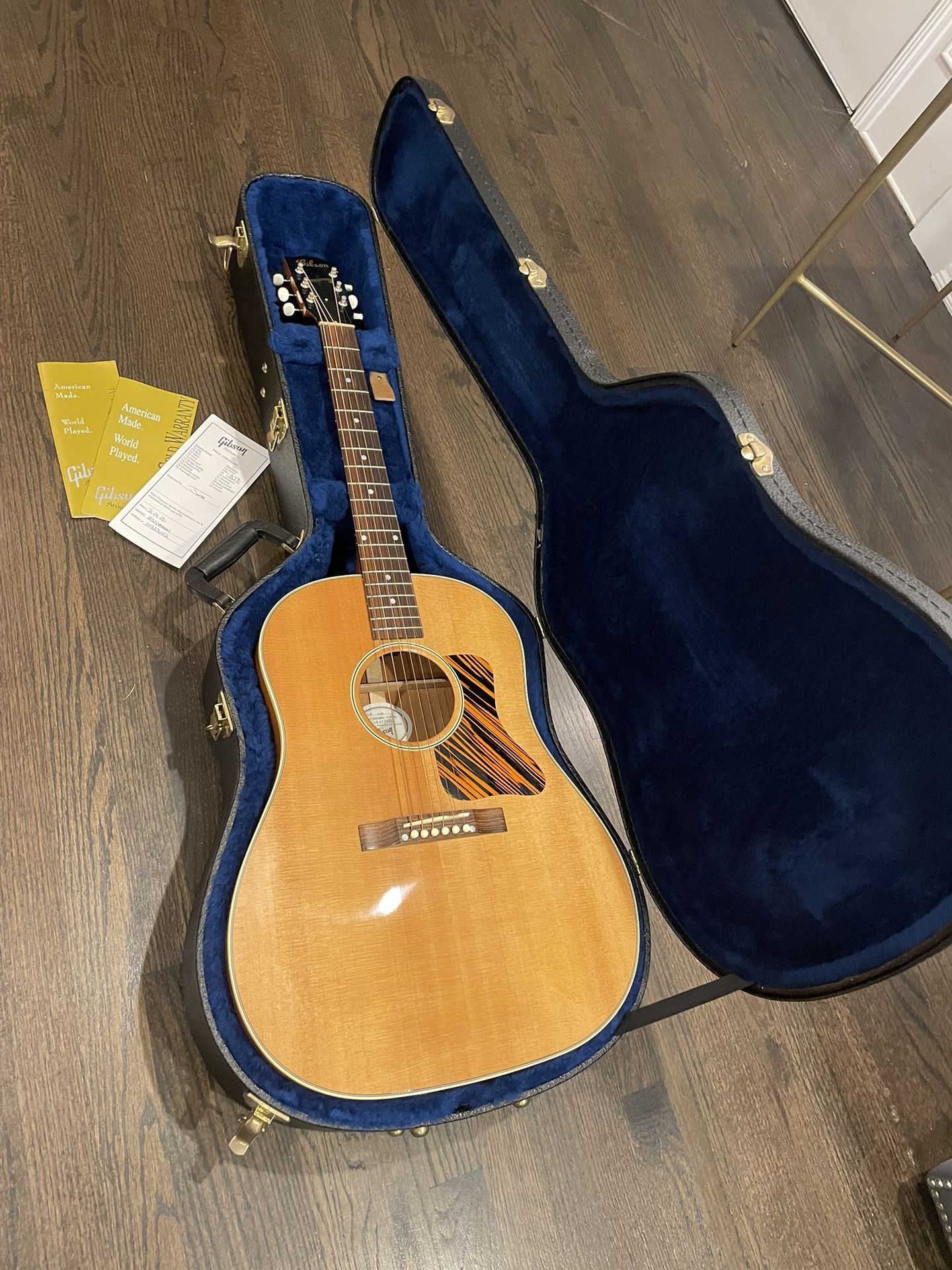 Vintage Gibson Acoustic Guitar