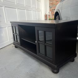 Dark Wooden TV Stand - (Delivery Offered And Price Is Negotiable)