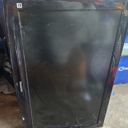 Working Tv 32 With Mount 