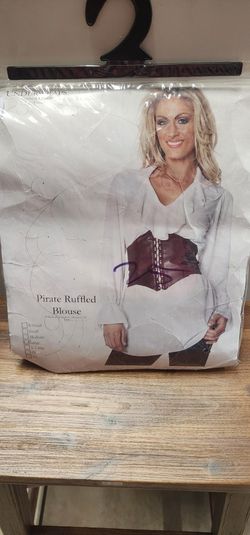 Pírate Ruffled Blouse