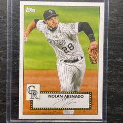 2021 Topps Signed Nolan Arenado Baseball Card #T52-35