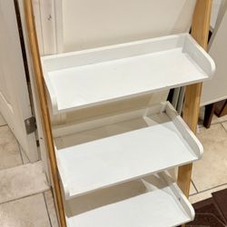 White and wood 3-tier ladder shelf