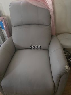 Recliner couch