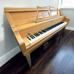 FREE HENRY F. MILLER UPRIGHT PIANO – YOU PAY DELIVERY