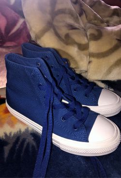 Converse size 1